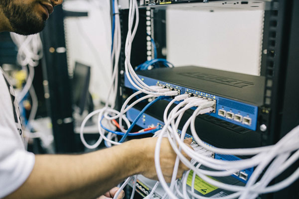 Commercial Electr Services 2